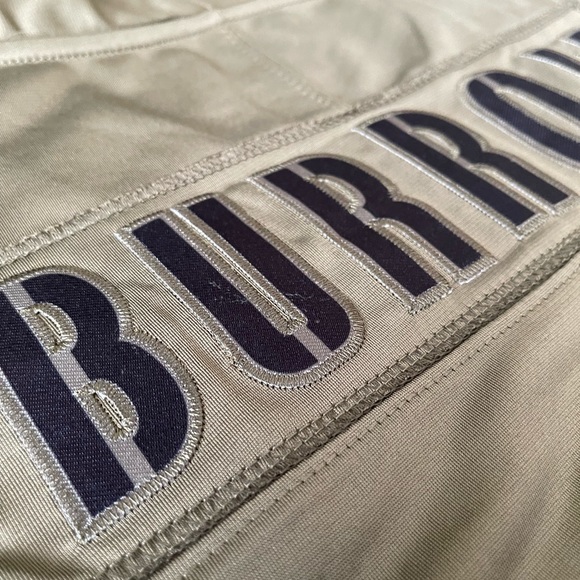 CINCINNATI BENGALS FOOTBALL JERSEY 🔥JOE BURROW🔥 - Picture 8 of 10